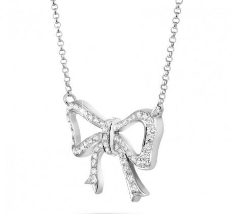 Bow Design Diamond Pendant Necklac
